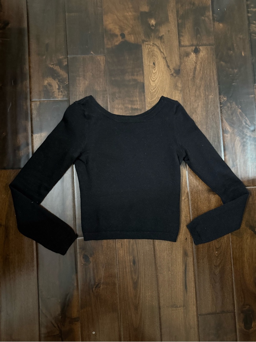 Brandy Melville Black Long Sleeve Cropped Scoop Top